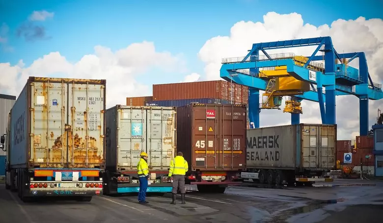 container.jpg