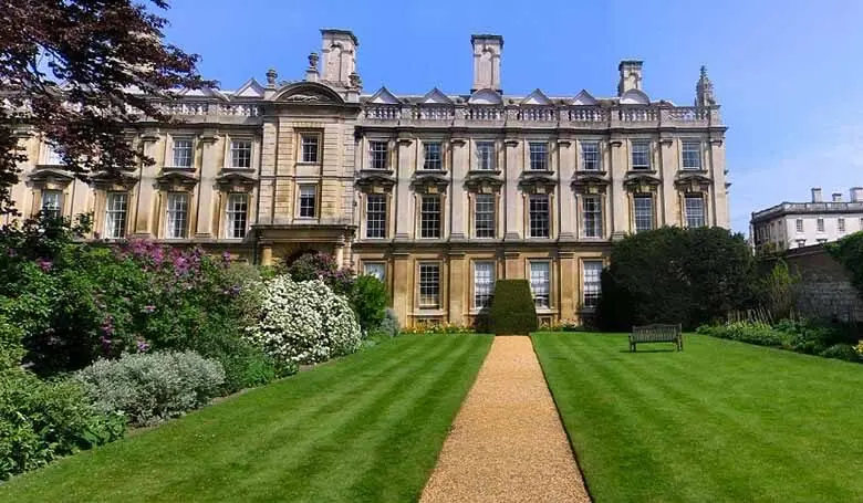 Oxford Royale Academy.jpg
